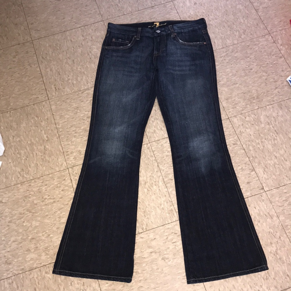 7 for All Mankind A Pocket Flares with Pink Embroidery Medium Wash Blue size 29